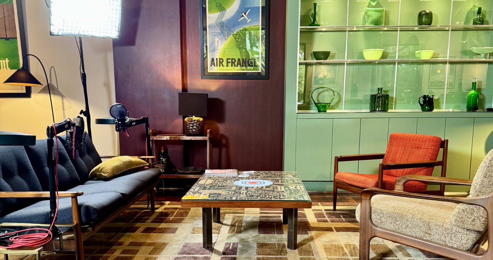 lounge-large